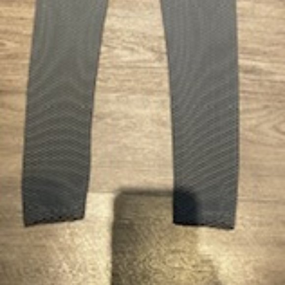 3 Pairs of BomButt Leggings, Size Small - Picture 3 of 9